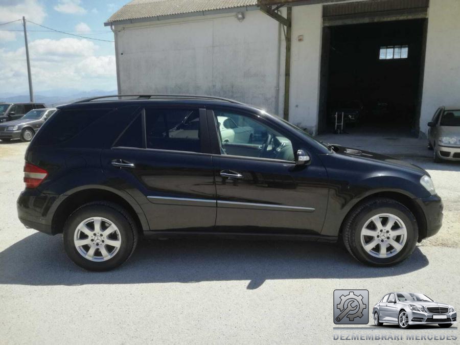 Balamale capota mercedes ml 2006