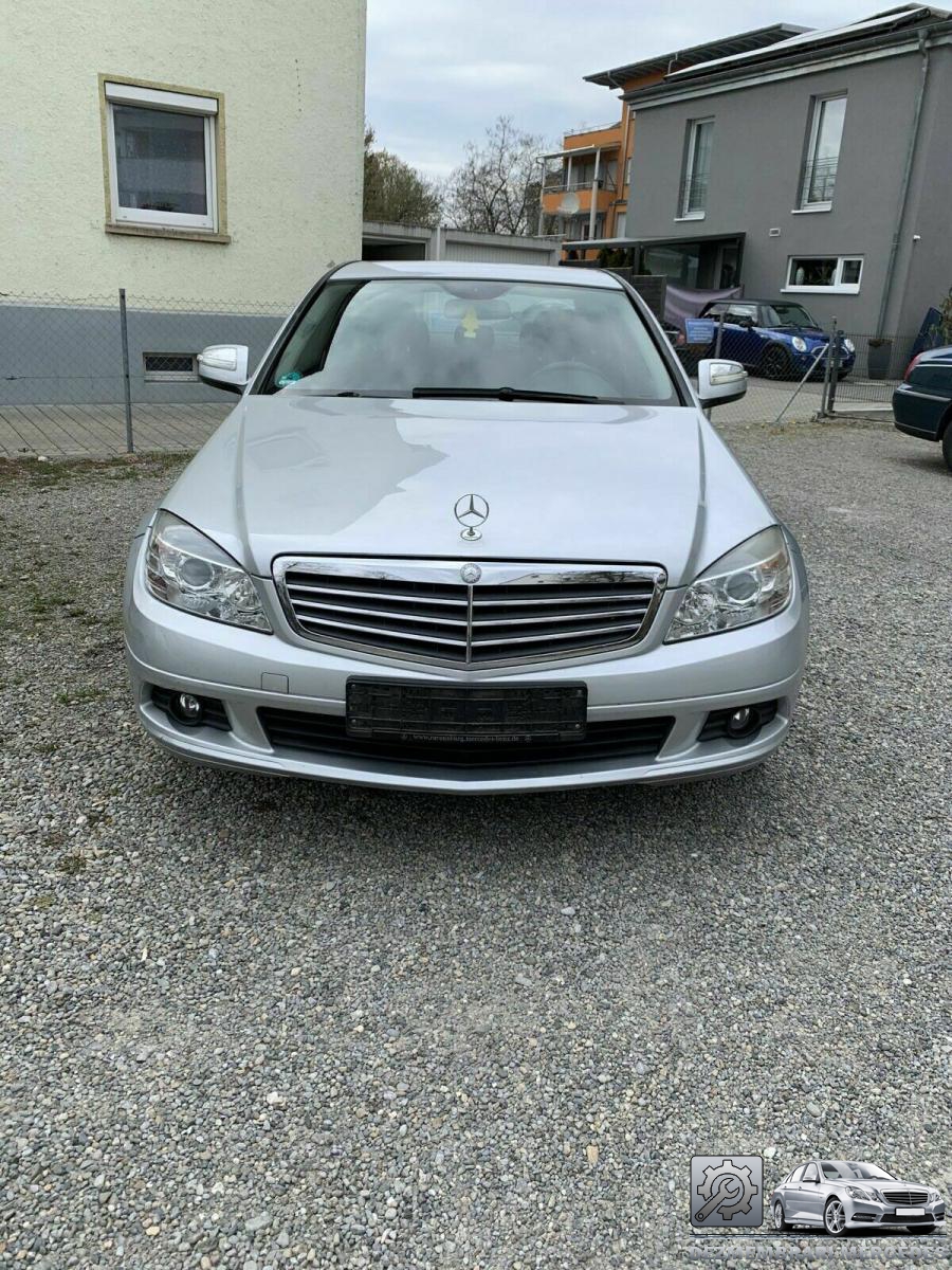 Pompa servodirectie mercedes c class 2008